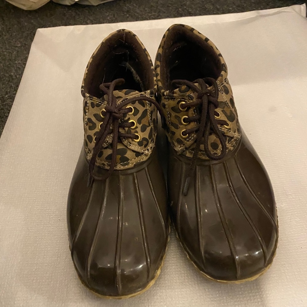 Tommy Hilfiger duck boots